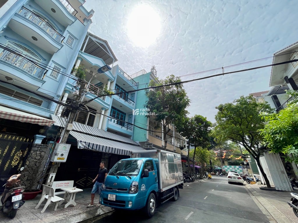 MẶT TIỀN ĐƯỜNG SỐ 3-KDC BÌNH PHÚ-NHÀ 5 TẦNG 78M2-GIÁ 11.3 TỶ