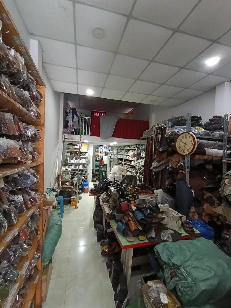 TIỆN XÂY MỚI -ĐƯỜNG SỐ 1- PHÚ THUẬN QUẬN 7- DT: 4*18M- 11 TỶ 6