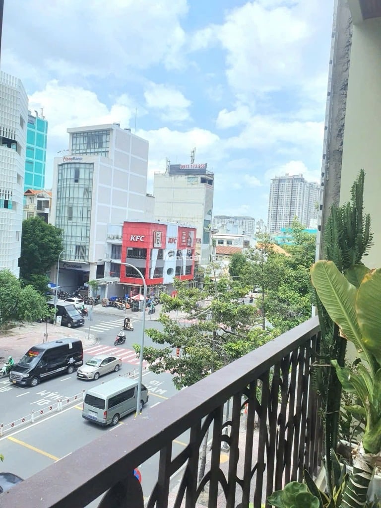 NHÀ 5 TẦNG - QUẬN 1 - ĐANG CHO THUÊ 65 TRIỆU