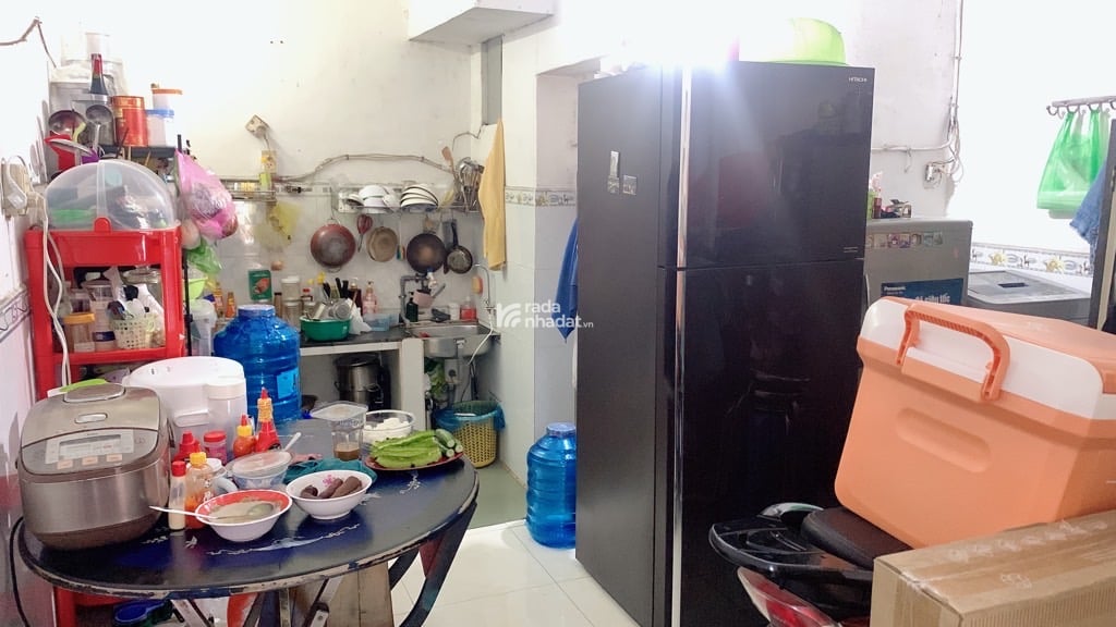 Ngay Trường Đại Học Công Thương , Hẻm Nhựa Lớn Sát Mặt Tiền Lê Trọng Tấn - 47M2 - N3,7x13 