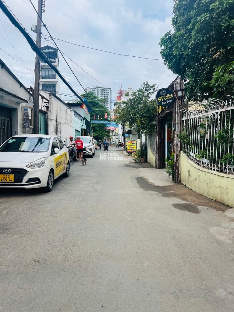 NHÀ NÁT BÁN ĐẤT ( 62m2 ) GÓC 2 MẶT TIỀN HẺM XE HƠI THÔNG ĐƯỜNG ÂU CƠ TÂN BÌNH .