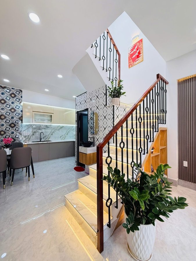 NHÀ ĐẸP HUỲNH VĂN NGHỆ , FULL NỘI THẤT,CHỈ 4,45 TỶ ,DỌN VÀO Ở NGAY