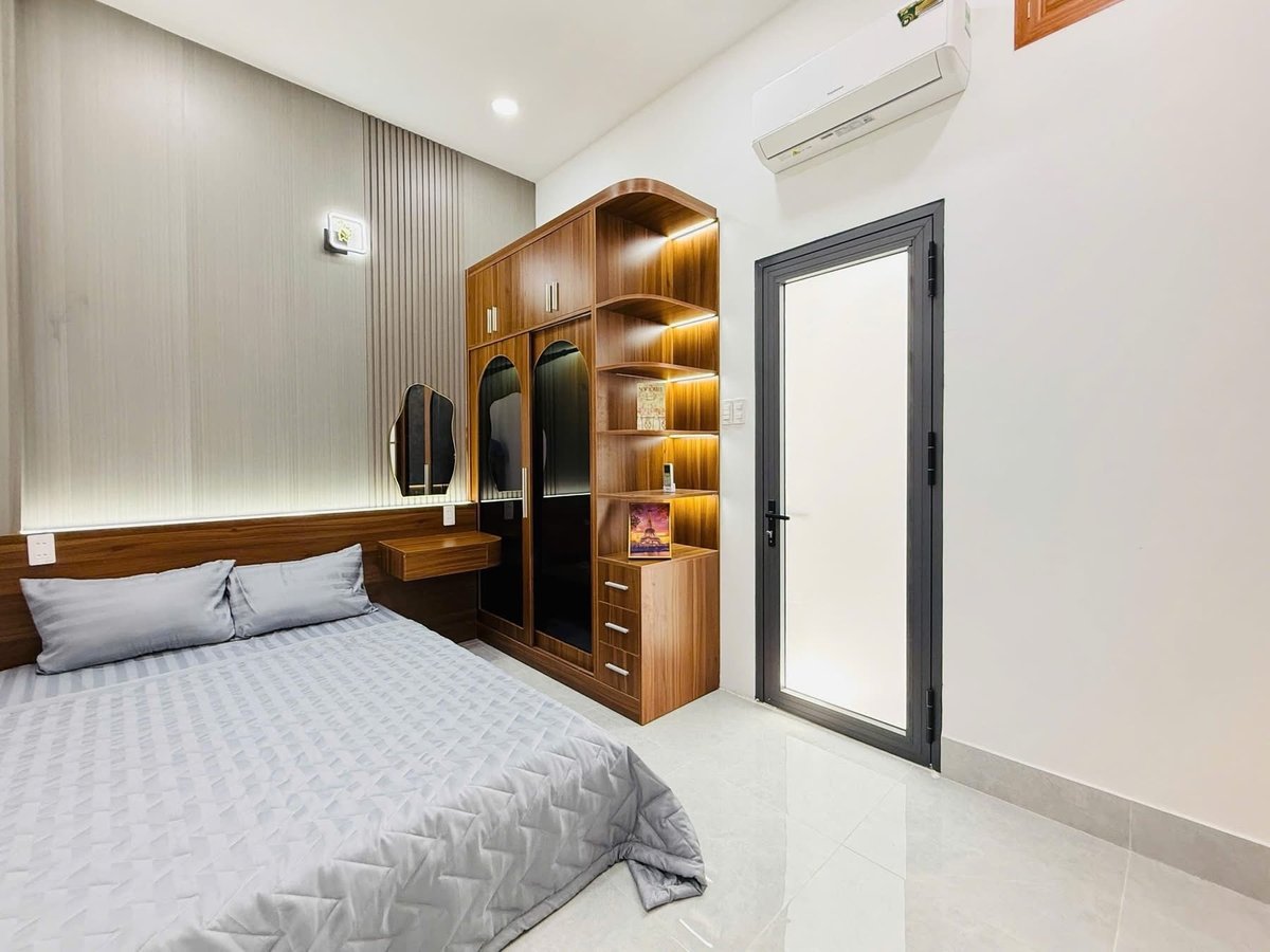 NHÀ ĐẸP HUỲNH VĂN NGHỆ , FULL NỘI THẤT,CHỈ 4,45 TỶ ,DỌN VÀO Ở NGAY