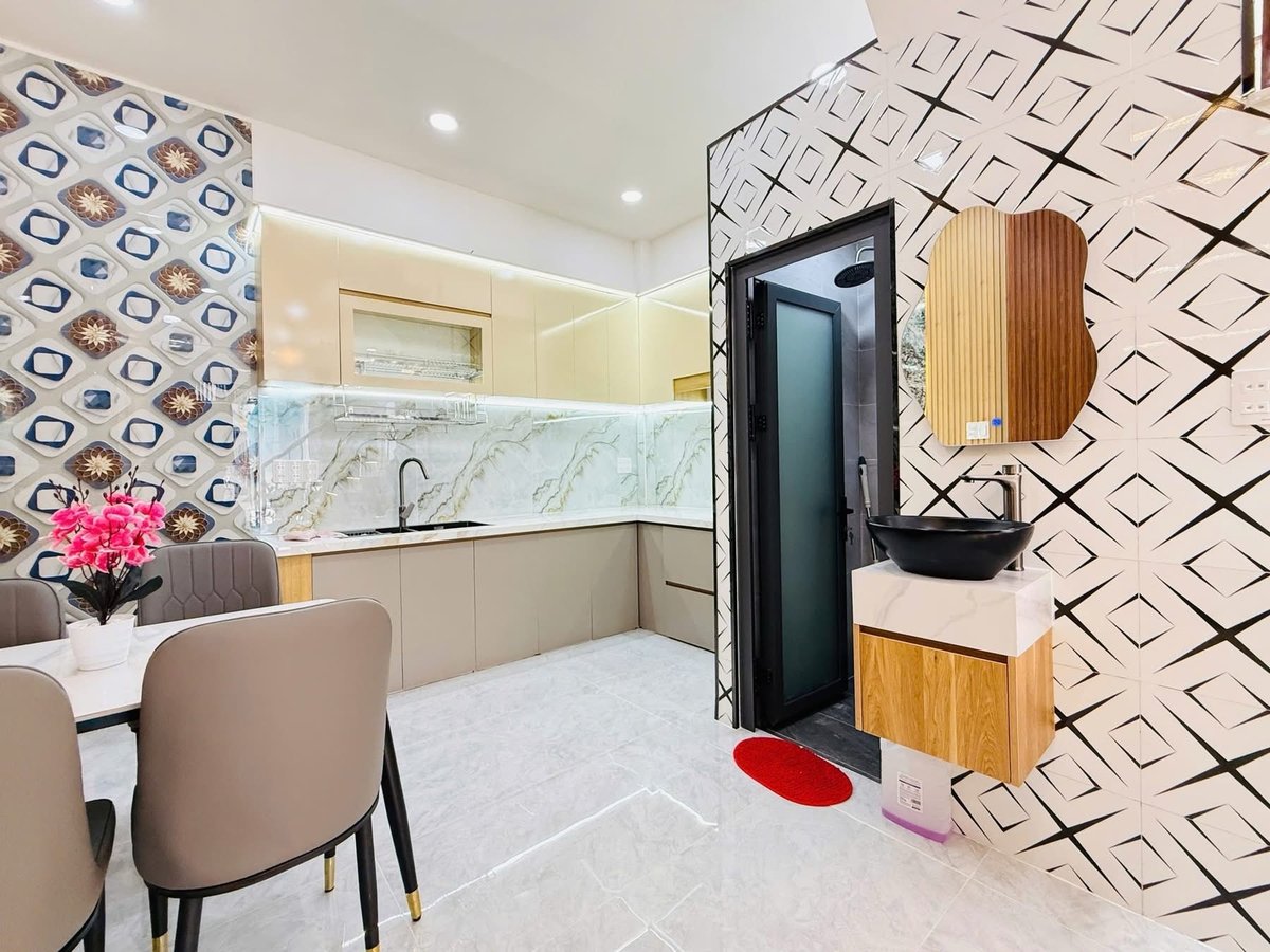 NHÀ ĐẸP HUỲNH VĂN NGHỆ , FULL NỘI THẤT,CHỈ 4,45 TỶ ,DỌN VÀO Ở NGAY