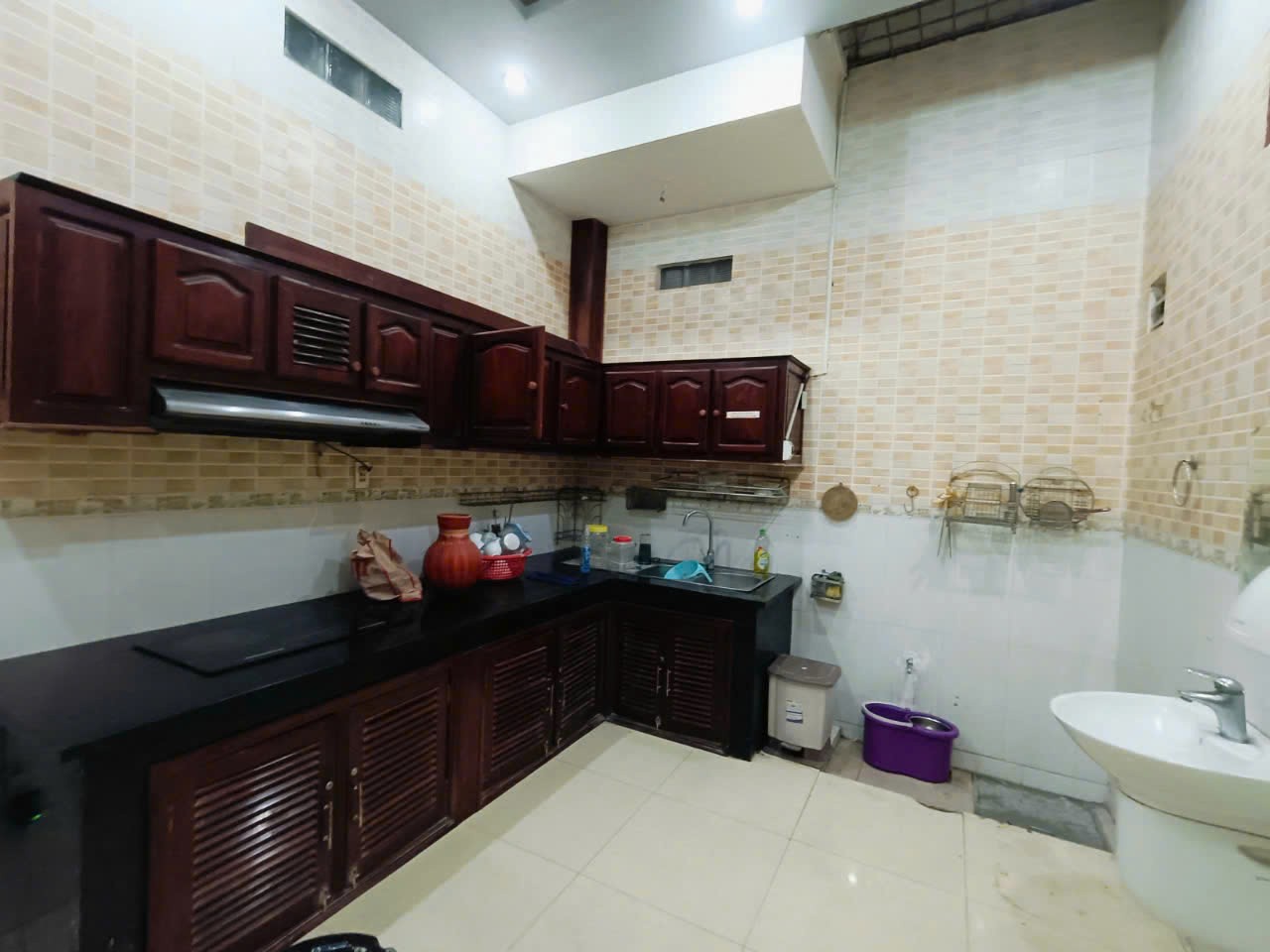 HẺM XE HƠI SÁT MẶT TIỀN 4 TẦNG GẦN HOÀNG DIỆU 2 DÒNG TIỀN ỔN ĐỊNH 5X21 CHỈ 9,4 TỶ