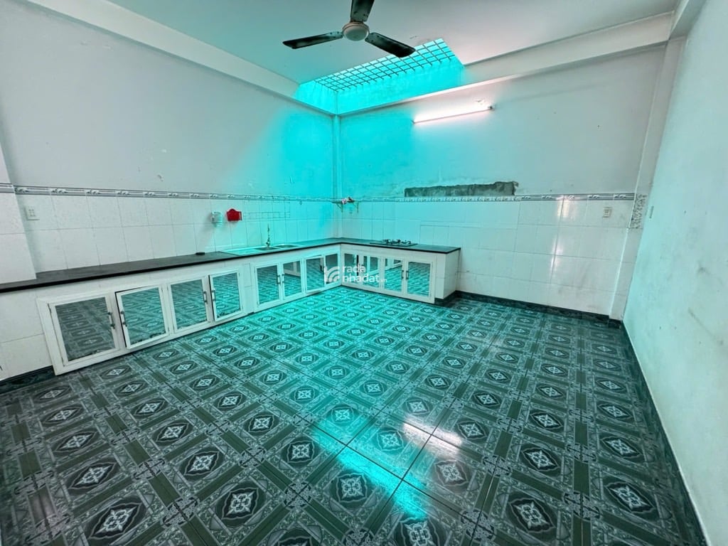 BÁN NHÀ LÊ VĂN QUỚI 120M2 3 TẦNG 5.2X23M 11.5 TỶ BÌNH TRỊ ĐÔNG BÌNH TÂN  