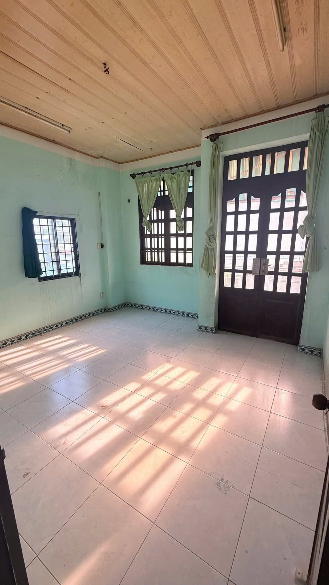 NHÀ ĐẸP HẺM 8M THÔNG XE HƠI ĐÔ ĐỐC LONG, TÂN PHÚ  CHỈ 6.4 TỶ