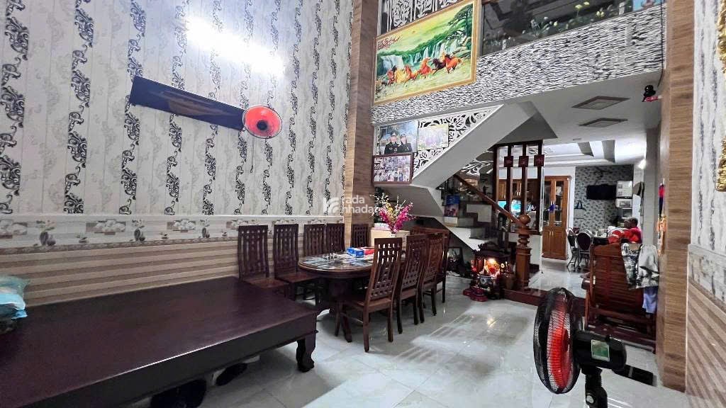 Bán gấp nhà 5 tầng  Phạm Văn Chiêu  P9 Gò Vấp Khu đồng bộ xe hơi vào nhà 4.2x15m Chỉ 7.8 Tỷ