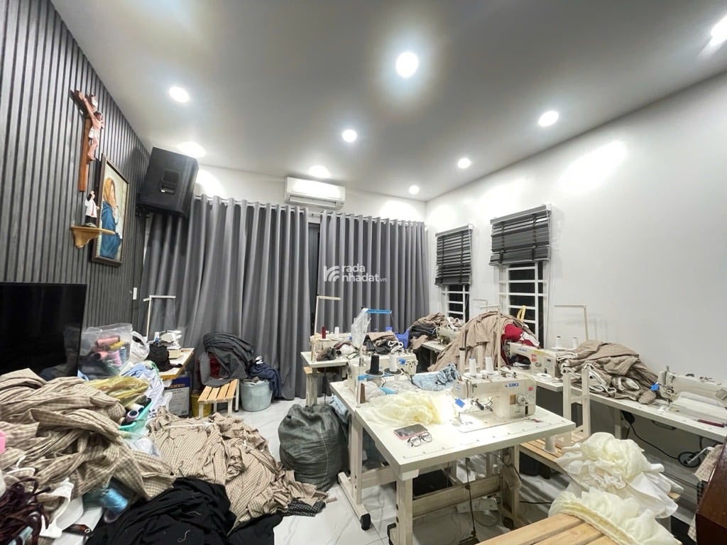 NHÀ 4 TẦNG - TÂN KỲ TÂN QUÝ - 46M2 - NGANG 4.5M - 3PN - GẦN AEON MALL TÂN PHÚ - 5 TỶ 600