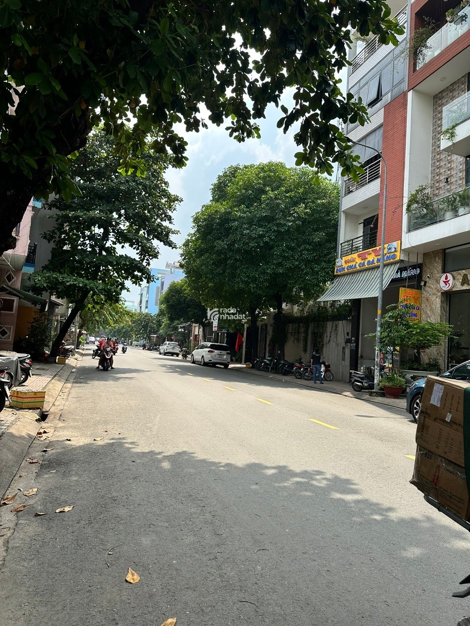 TÂN PHÚ : NHÀ MỚI 5 TẦNG , MT TRẦN HƯNG ĐẠO ,  4,2 x 18M GIÁ 15,8 TỶ TL