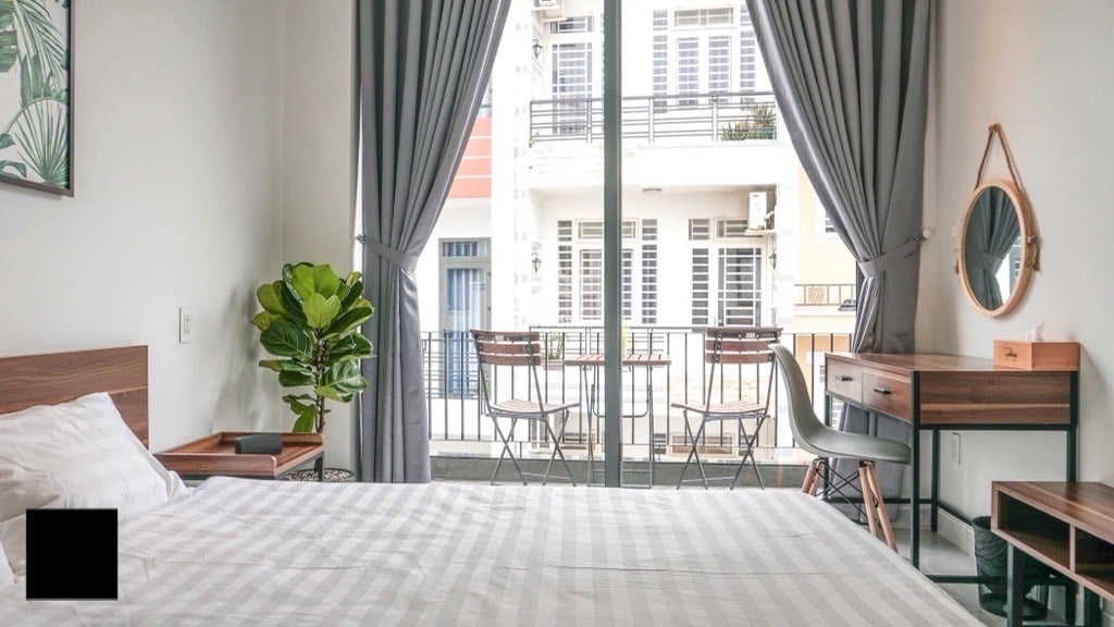 TÂN BÌNH NGAY NHÀ GA T3 - CHDV CAO CẤP - 7 PHÒNG - HẺM TO NHƯ MẶT TIỀN - 