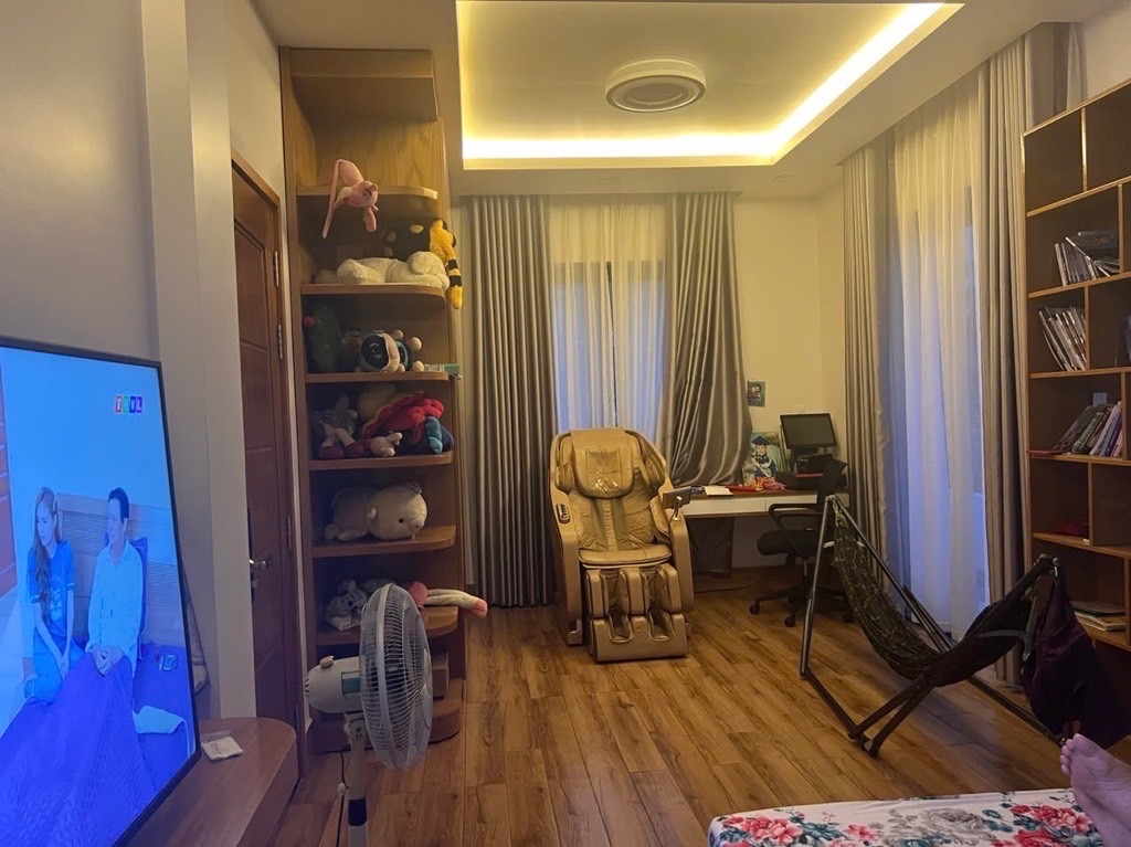 Mặt Tiền Lô Góc - NGANG 10M - Biệt Thự Sân Vườn - Phù Hợp Vừa Vừa Kinh Doanh CF - 169M2 (10x17) - 3