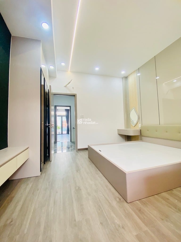 NHÀ MỚI 2 TẦNG - HẺM THÔNG THOÁNG - TRƯỜNG CHINH - 4X18M2 - 6.3 TỶ