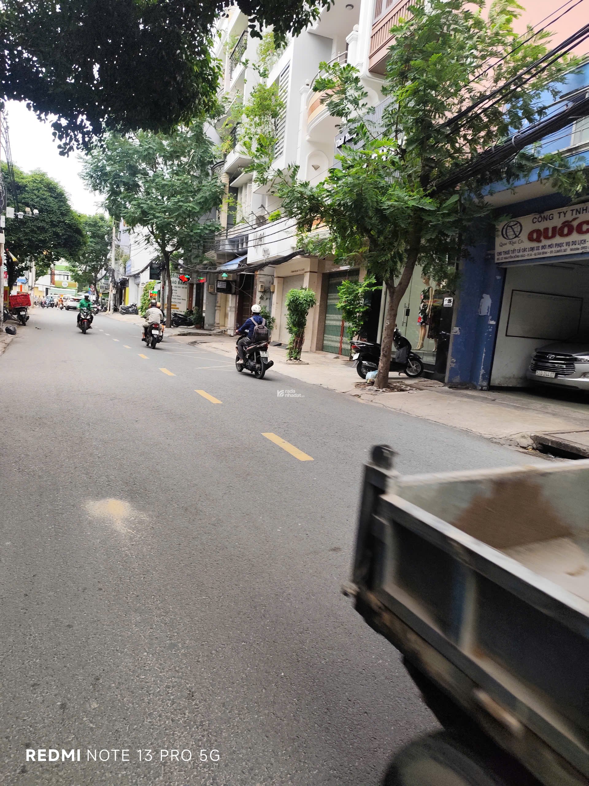 BÁN NHÀ MT NGUYỄN HỒNG ĐÀO, TÂN BÌNH- DT: 4.2x17m - 3 TẦNG - GIÁ 16 TỶ