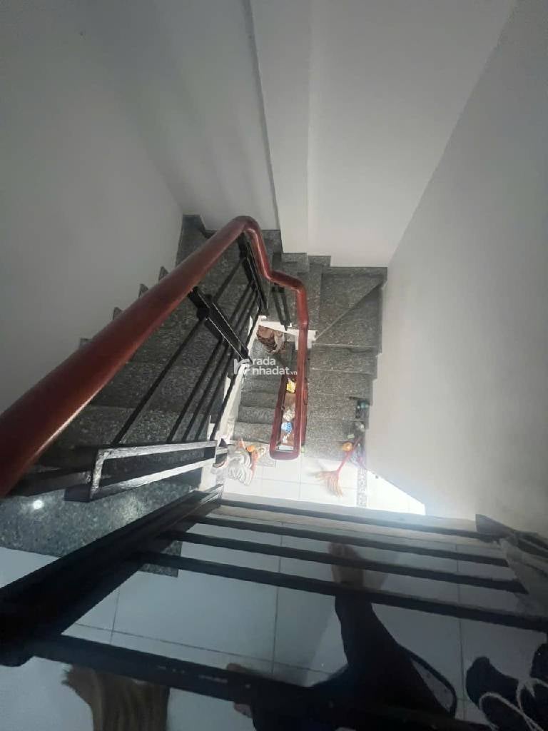 NHÀ MỚI Bờ Bao Tân Thắng -Tân Sơn Nhì -Tân Phú DT: 31.1M2 , 4.1  7 . 3 tầng GIÁ :  4.25 tỷ 