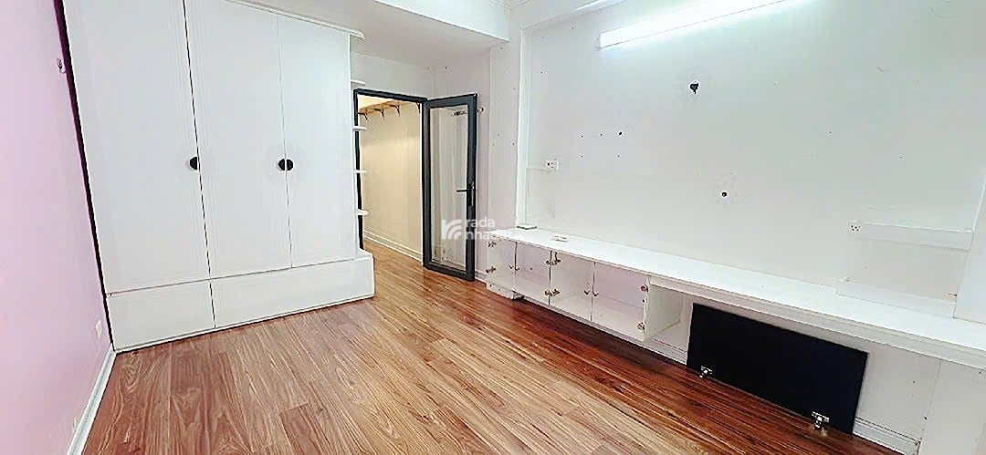 BÁN TẬP THỂ THANH XUÂN BẮC 40M,2.25 TỶ, Ô TÔ ĐỖ CHÂN CẦU THANG, FULL NỘI THẤT