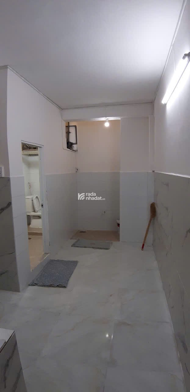 BÁN NHÀ HẺM 4M  CÁCH MẠNG THÁNG 8 Q3 - 3.6x14-8.3 TỶ 