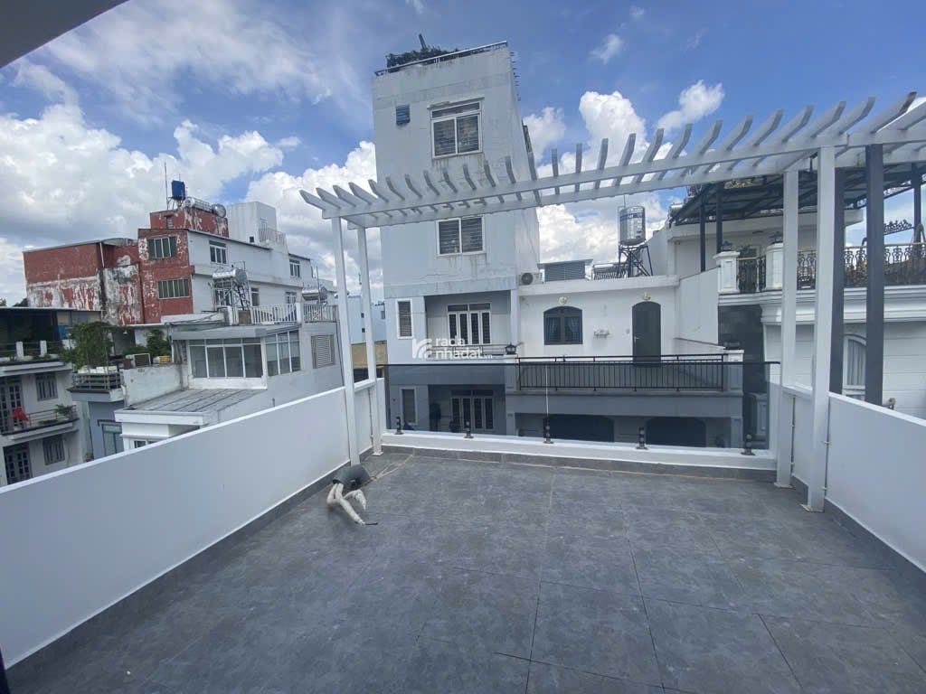 NHÀ ĐẸP HXT 8M PHAN HUY ÍCH - 60M2 (4M x 15 M )4 TẦNG - NỘI THẤT HIỆN ĐẠI - CHO THUÊ .TIỆN Ở  & KD