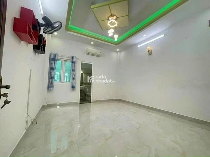 bán nhà Hàn Hải Nguyên, Q11 sát Vinmart 60m2 - sổ riêng, hẻm 4m