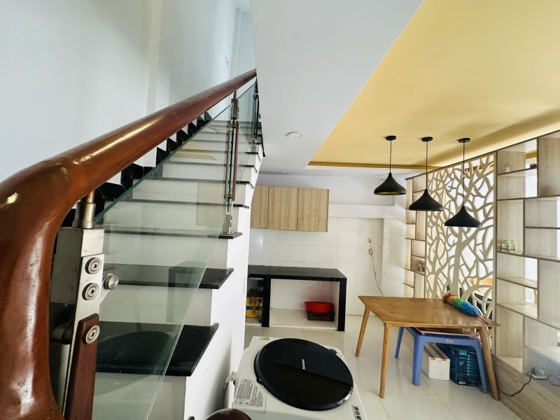 Nhà Đẹp 2 Tầng Hiệp Phú - Tân Lập 2 Q.9 - Nở Hậu Đẹp - Giá 4.XX Tỷ 