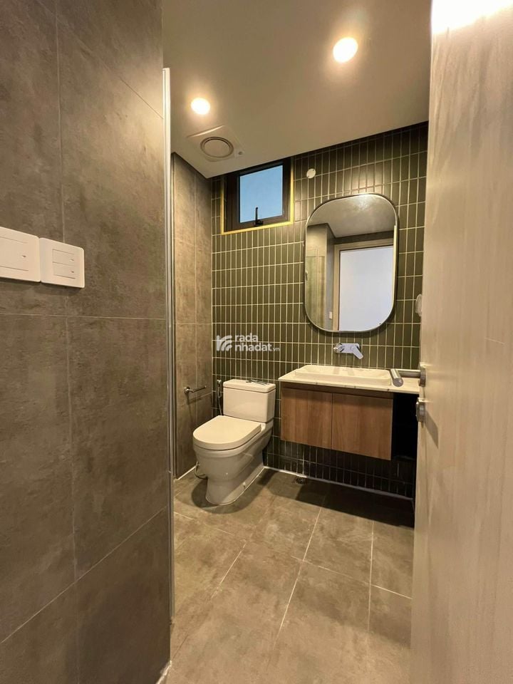 Dọn vào ở ngay tại căn hộ cao cấp 2PN - 2WC, view sông hàn