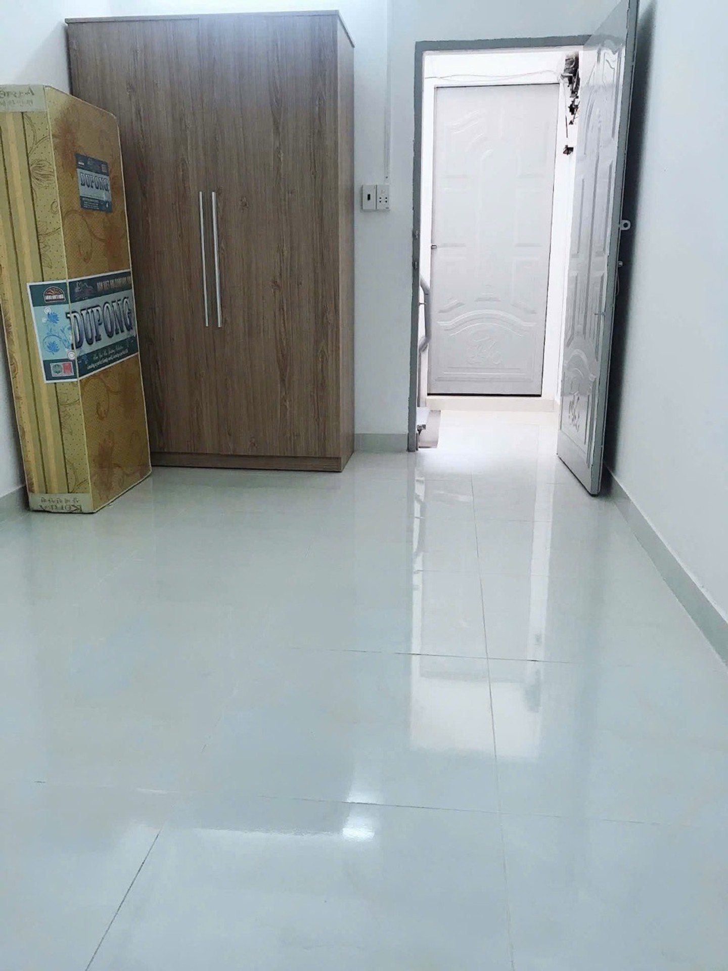 HẺM XE HƠI 5M NGUYỄN KIỆM, PHÚ NHUẬN, 40M2 CÓ DÒNG TIỀN. GIẢM 350TR CHỈ 5.7T 