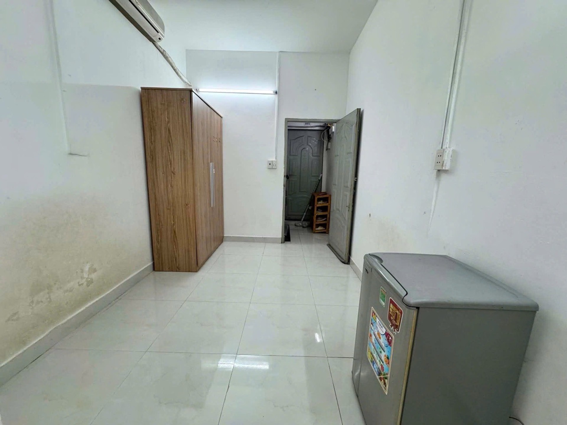 HẺM XE HƠI 5M NGUYỄN KIỆM, PHÚ NHUẬN, 40M2 CÓ DÒNG TIỀN. GIẢM 350TR CHỈ 5.7T 