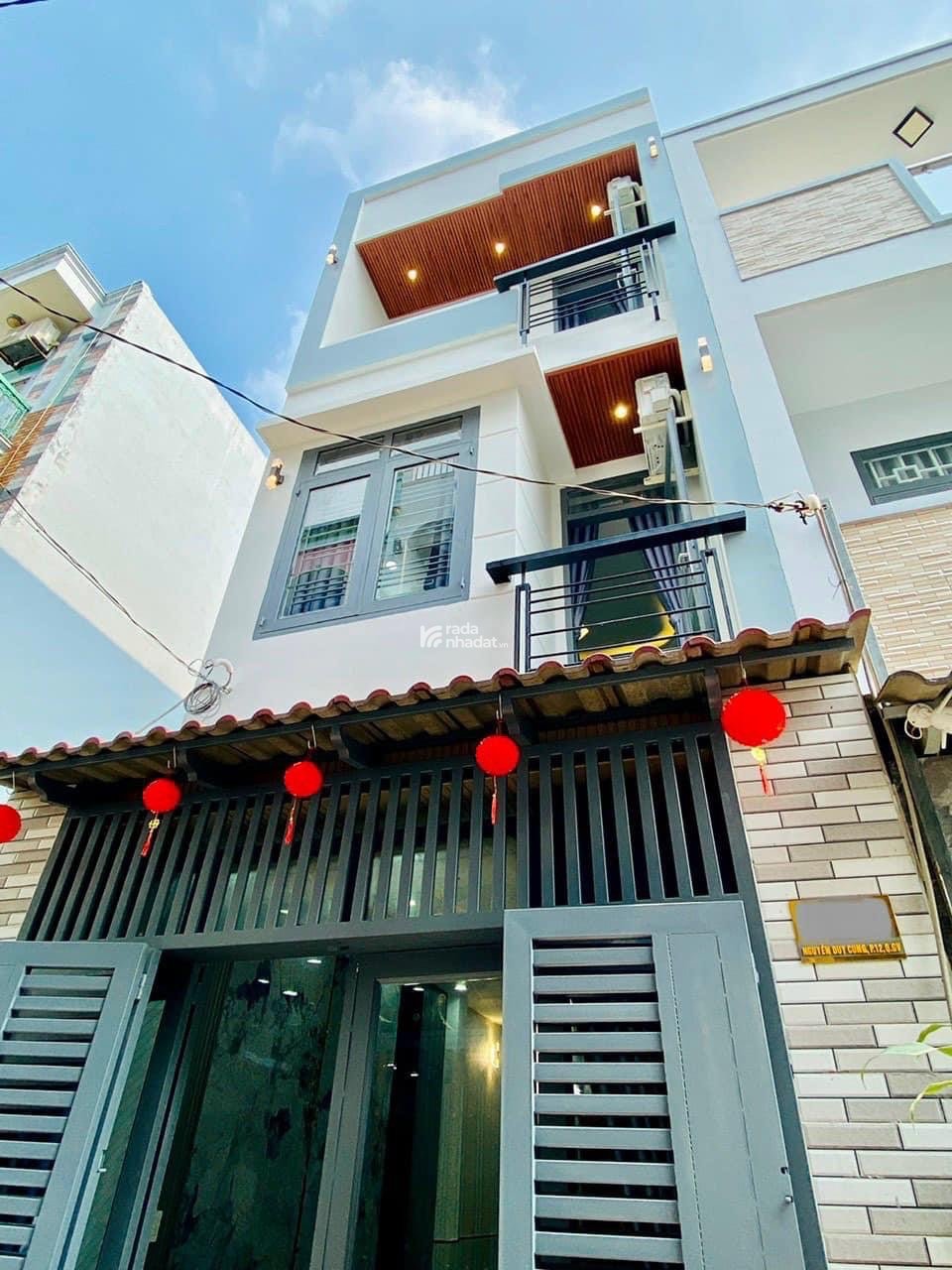 Người quen cần bán nhà DT 67m2 giá 2tỷ750tr ở Nơ Trang Long, P11, Bình Thạnh. Sẵn hợp đồng thuê