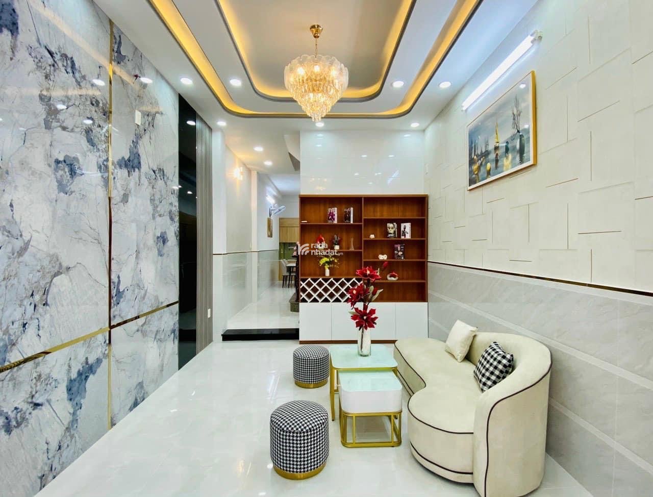 Người quen cần bán nhà DT 67m2 giá 2tỷ750tr ở Nơ Trang Long, P11, Bình Thạnh. Sẵn hợp đồng thuê