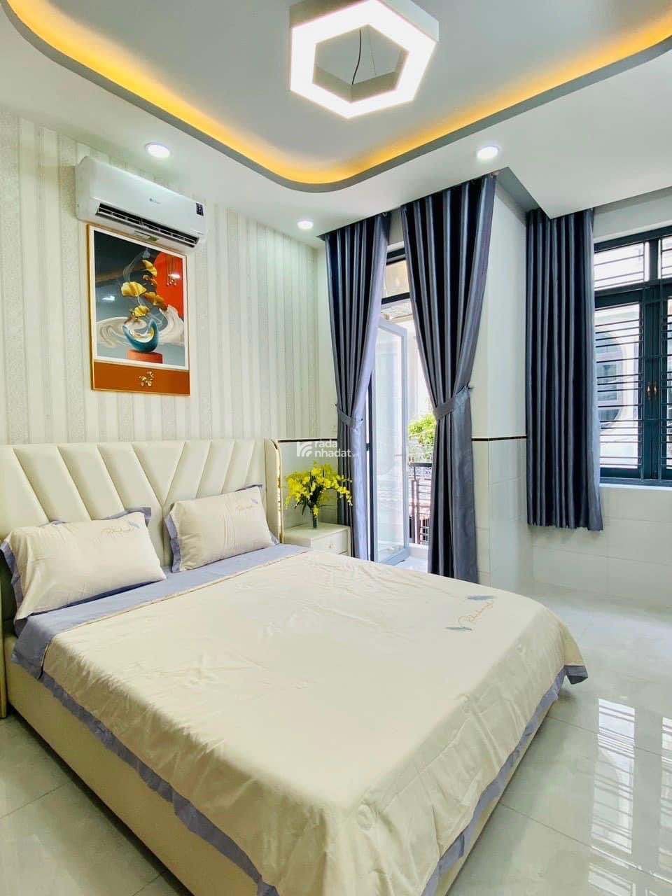 Người quen cần bán nhà DT 67m2 giá 2tỷ750tr ở Nơ Trang Long, P11, Bình Thạnh. Sẵn hợp đồng thuê