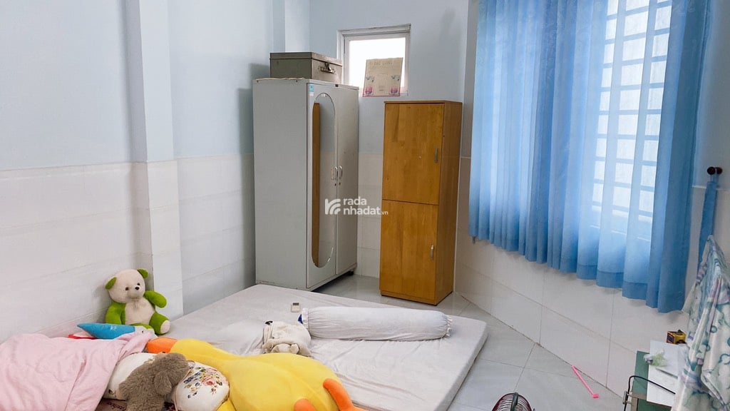  Kết cấu: 5 tầng BTCT  , Sân thượng . Công năng gồm 6PN, 7WC  