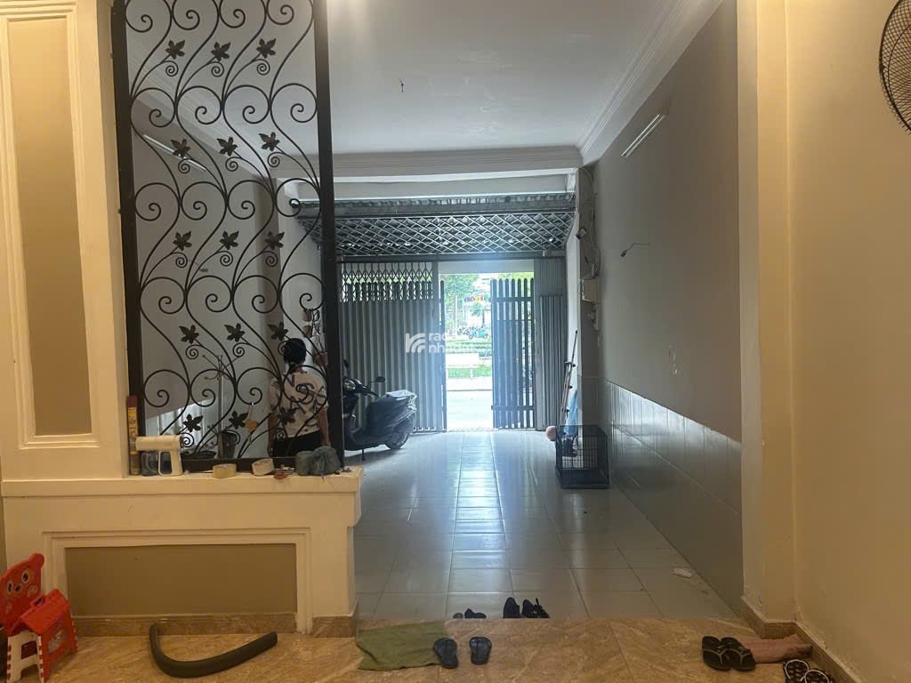 Bán nhà 4 tầng  view công viên   Nguyễn Văn Khối  phường 9  Gò Vấp 4x20m  Giá 14 tỷ