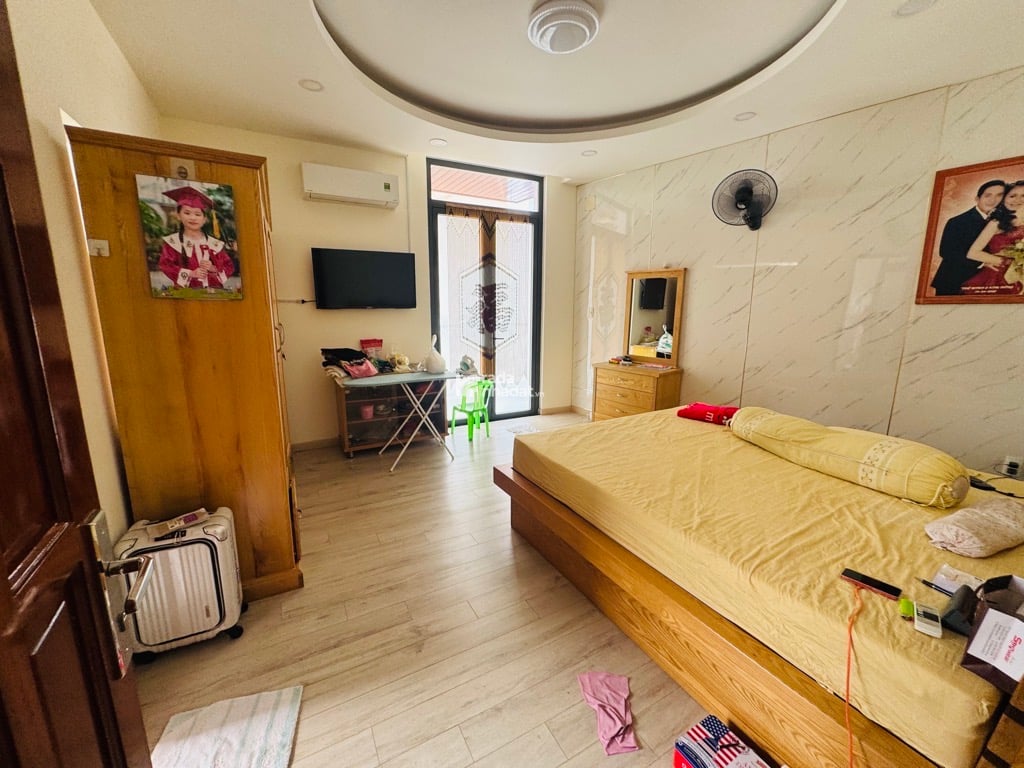 BÁN BIỆT THỰ TÂN HÒA ĐÔNG QUẬN 6 144M2 10.X TỶ 4 TẦNG 4PN 6WC ĐẸP LUNG LINH  