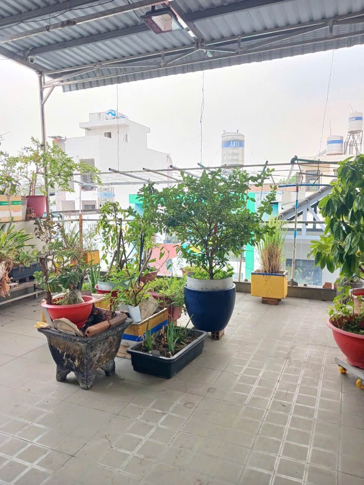 Nhà 4 tầng HXH Gò Dầu, 83m2, 5x17, 4PN, Sát AEON Mall, sổ vuông, Chỉ 8.3 tỷ 