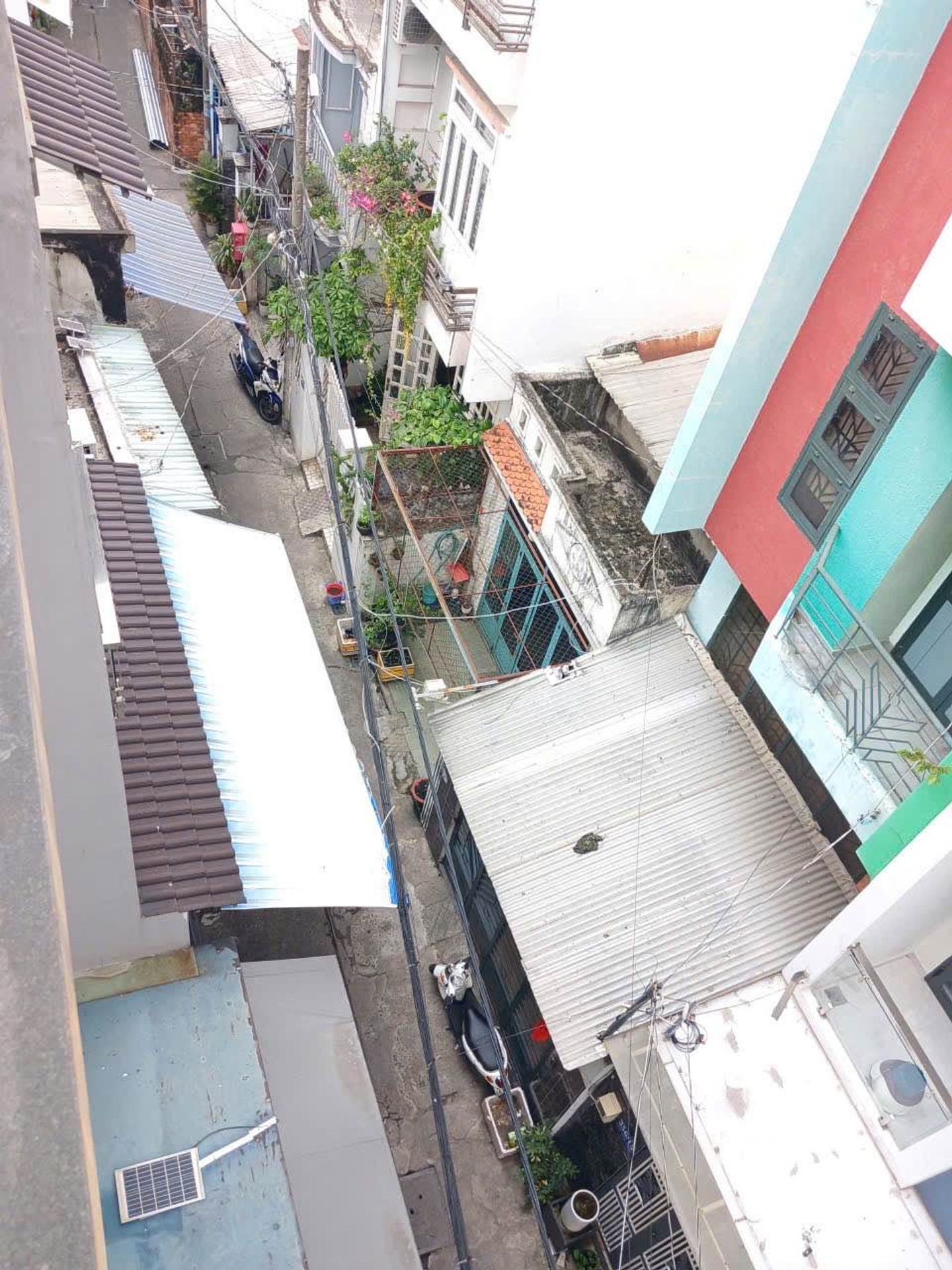 Nhà 4 tầng HXH Gò Dầu, 83m2, 5x17, 4PN, Sát AEON Mall, sổ vuông, Chỉ 8.3 tỷ 