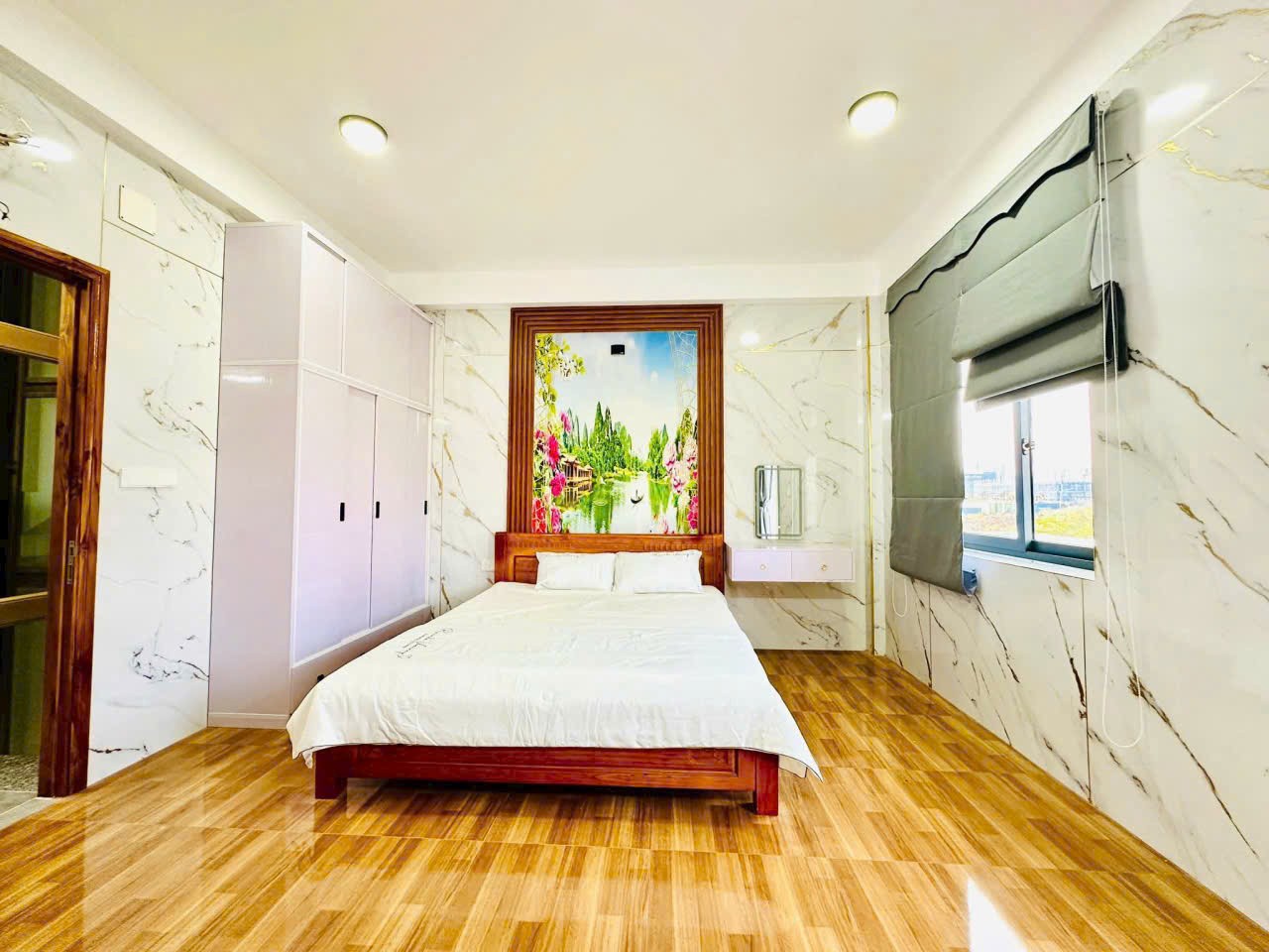 NHÀ 4 TẦNG BTCT. KDC NAM RẠCH CHIẾC Q2. 