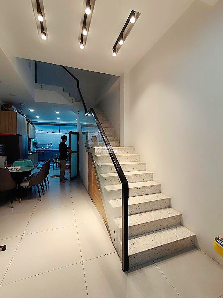 Bán nhà đường đô đốc chấn sơn kỳ