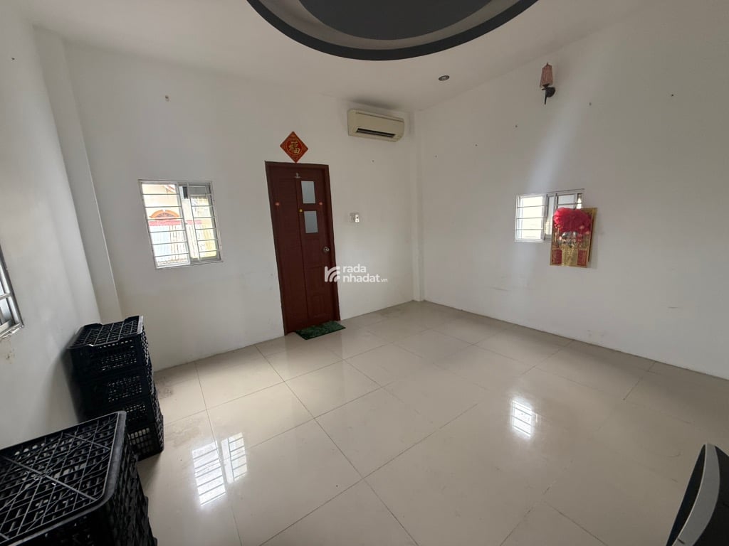 3 TẦNG -HẺM 8M  CHIẾN LƯỢC BÌNH TRỊ ĐÔNG BÌNH TÂN DT: 4.3*13.5M - CHỈ 6 TỶ 5