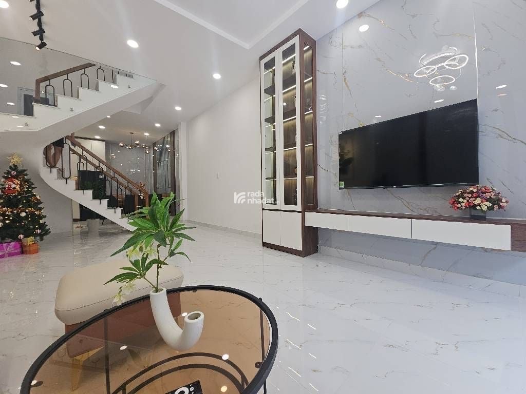 Hẻm nhựa xe tải 7m THÔNG Tô Hiệu và Luỹ Bán Bích – 54m2 – 3 tầng