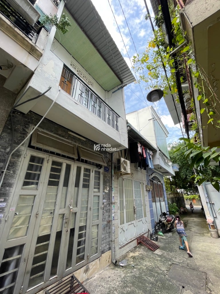 Bán Nhà Gò Dầu, Chỉ 2.39 Tỷ, Sổ Riêng, Không Quy Hoạch.