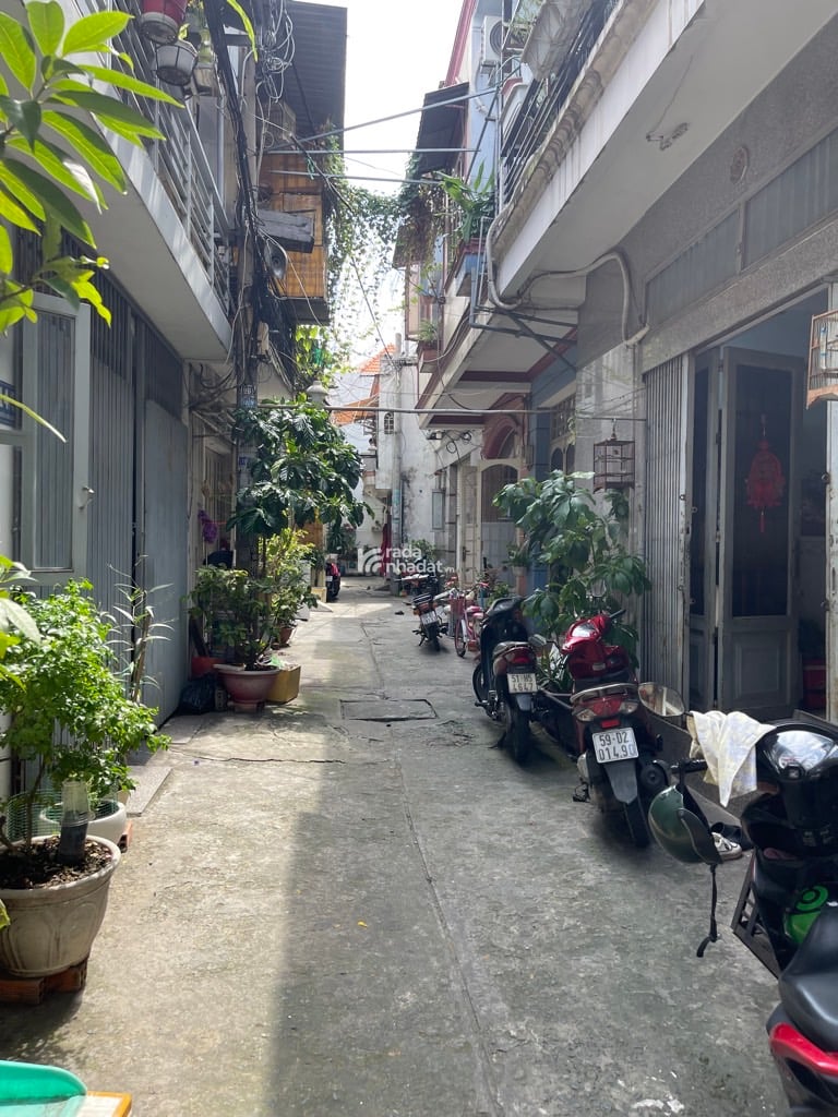 Bán Nhà Gò Dầu, Chỉ 2.39 Tỷ, Sổ Riêng, Không Quy Hoạch.