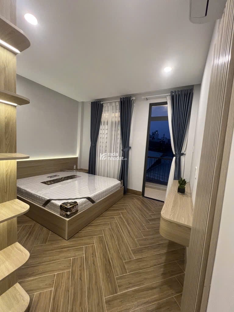 Bán nhà mới tặng full nội thất ngay đường số Tân Quy - 4*15 --3PN hẻm có bãi ôtô - chỉ 6T hơn