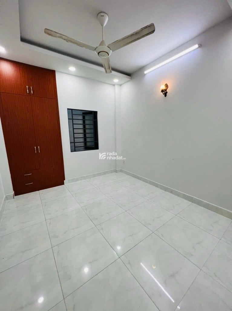 33M2 - 4 TẦNG - HẺM 3M - AN NINH - CHỈ HƠN 6 TỶ