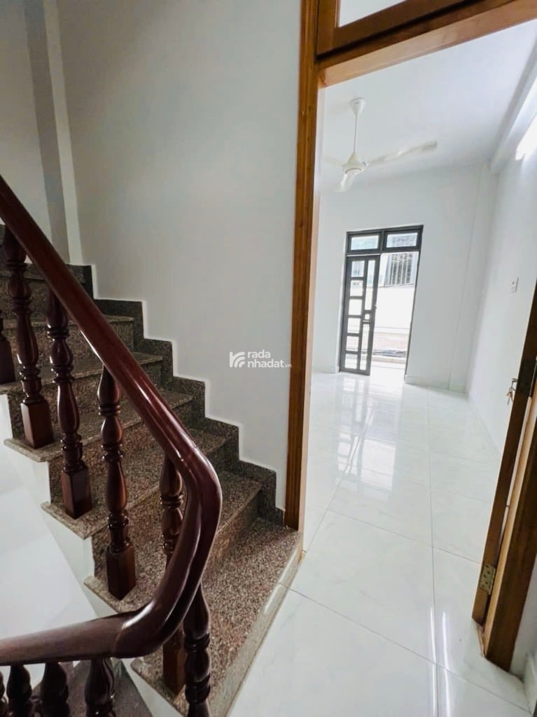 33M2 - 4 TẦNG - HẺM 3M - AN NINH - CHỈ HƠN 6 TỶ