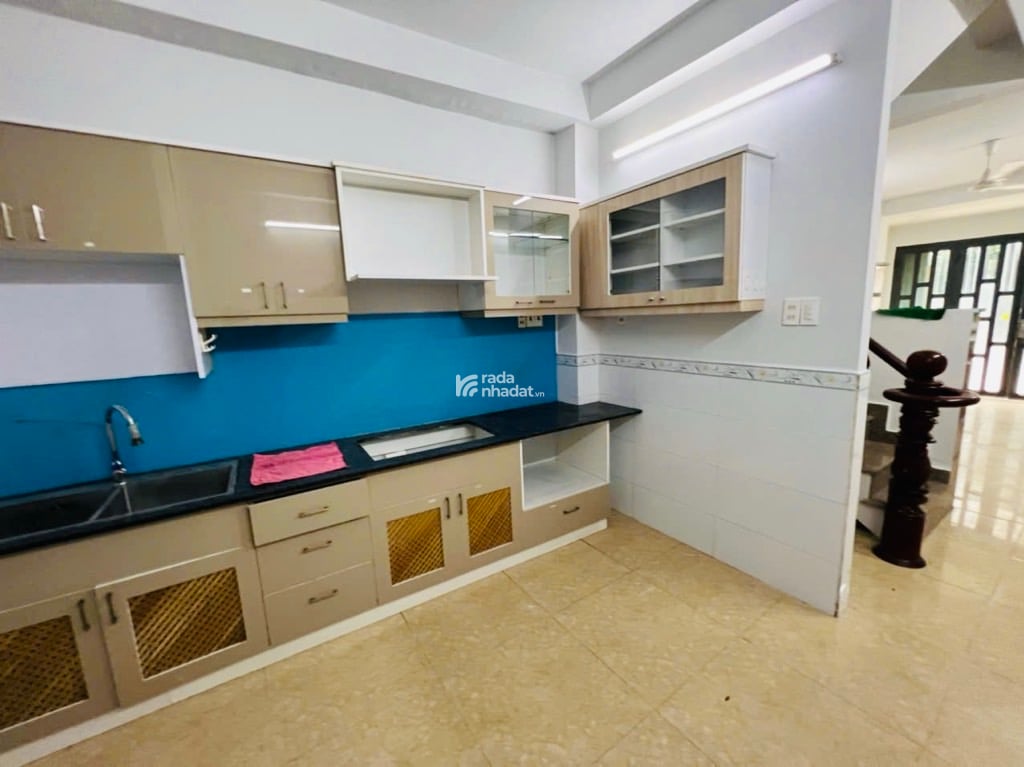 33M2 - 4 TẦNG - HẺM 3M - AN NINH - CHỈ HƠN 6 TỶ