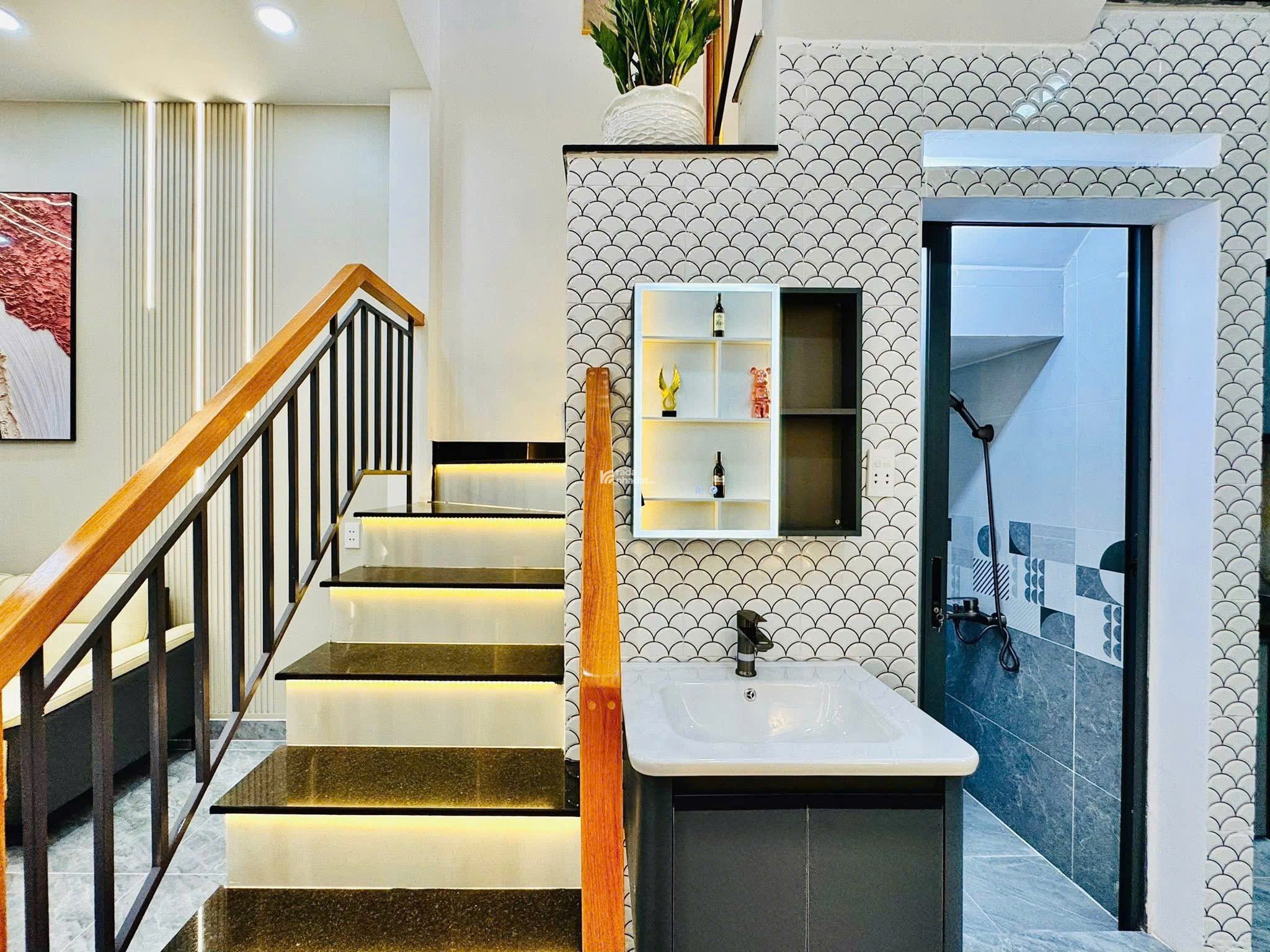 BÁN NHÀ SẴN DÒNG TIỀN 13TR/THÁNG ĐƯỜNG NGUYỄN SỸ SÁCH, TÂN BÌNH/ 3 TỶ 950TR/ DT 52,6M2/ SHR/ HẺM XH