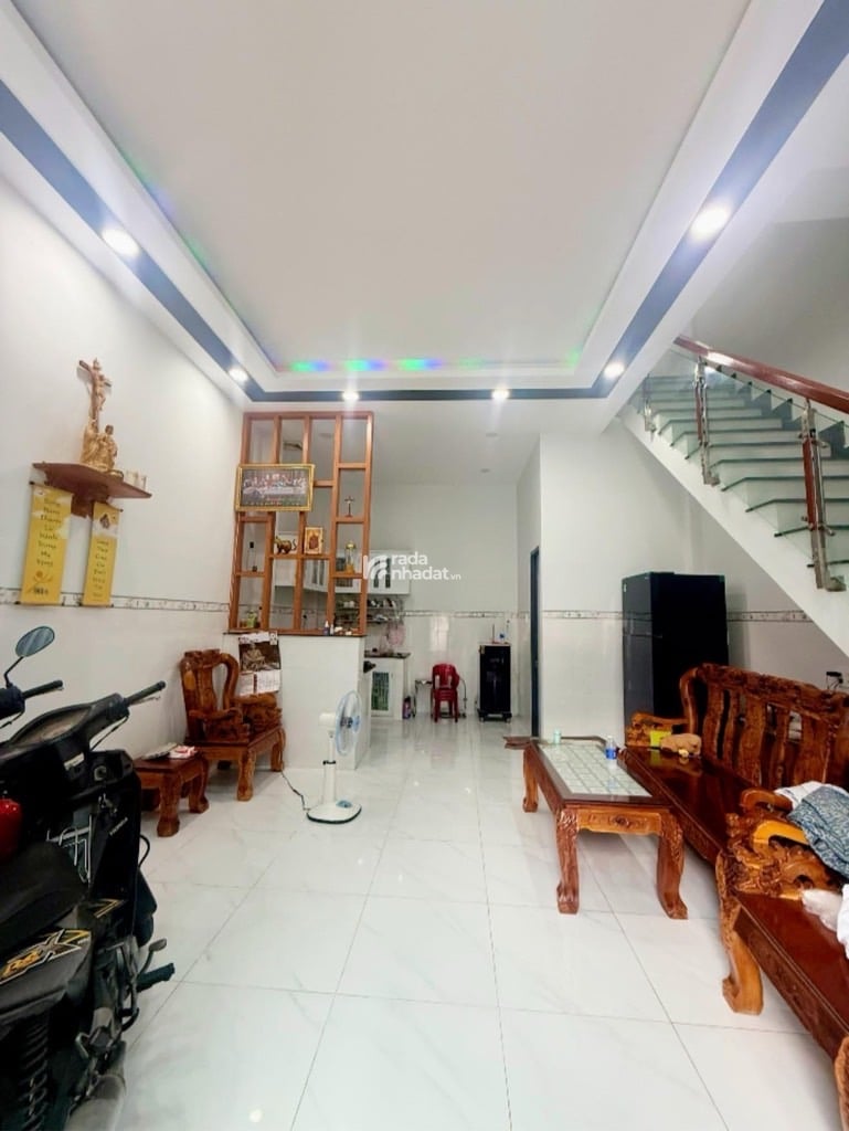 Bán nhà đường số 4 bình hưng hoà a