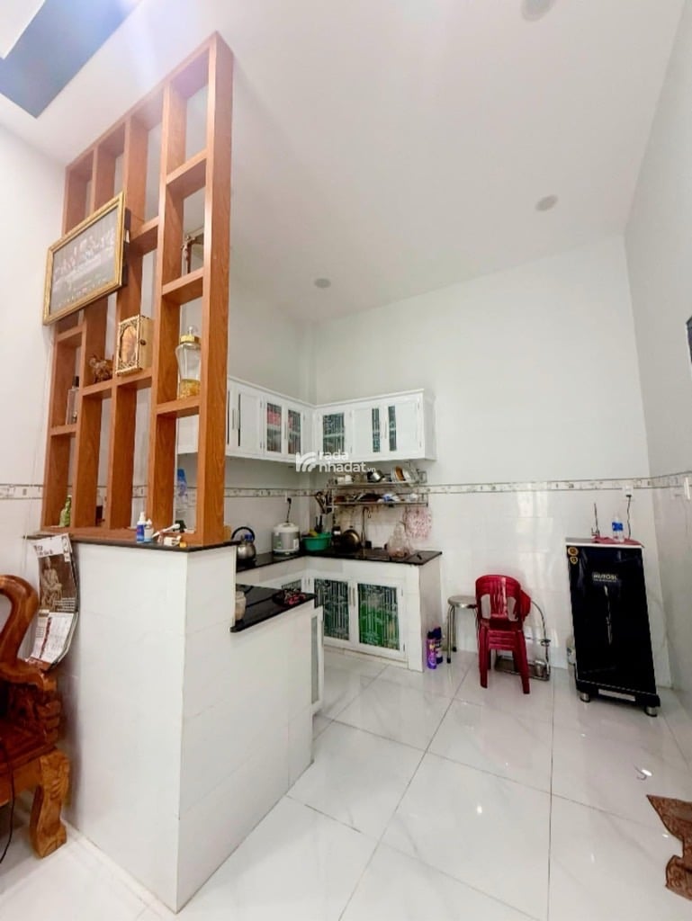 Bán nhà đường số 4 bình hưng hoà a