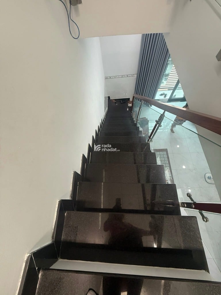Bán nhà đường số 4 bình hưng hoà a