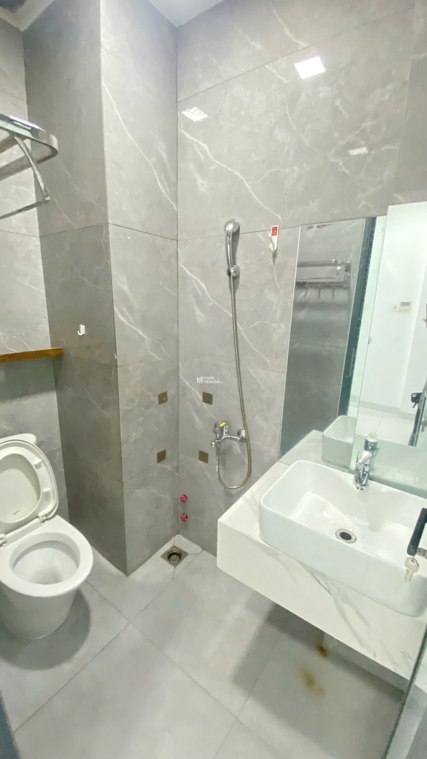 Cho thuê Nhà mặt phố Tân Mỹ,6 tầng có thang máy